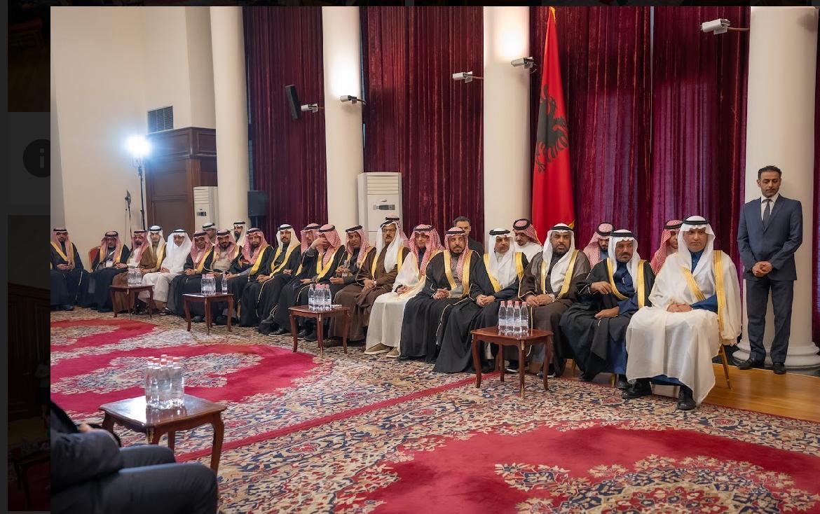 صورة من ألبانيا